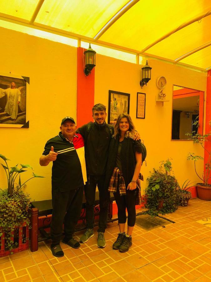 Hostal Rosita Latacunga Kültér fotó